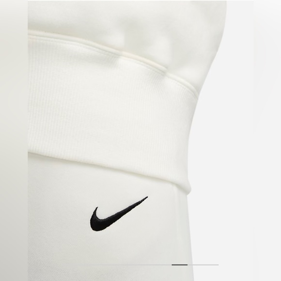 Women’s Nike Hoodie, White, Size Small - Picture 6 of 11